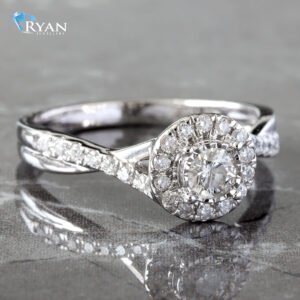 0.75CTW Round Raised Illusion Diamond Cross Over Ring