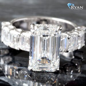 8.32CTW LAB Emerald Solitaire With Emerald Cut Scallop Shoulders & Hidden Halo