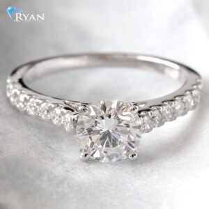 1.35ctw Round Solitaire with Pave Shoulders Ring
